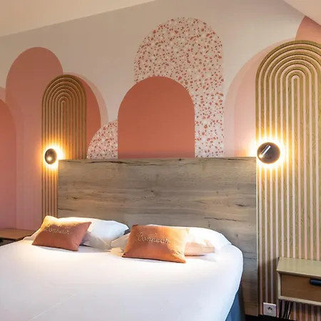 Отель Relais Amadourien