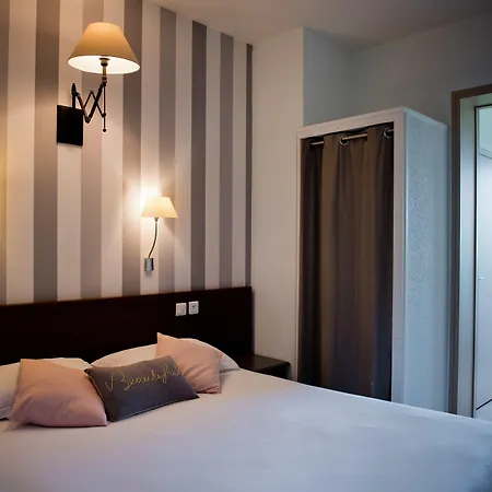 Relais Amadourien Отель